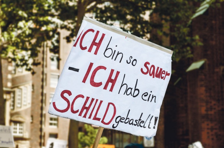 demo-schild-759x500.jpg